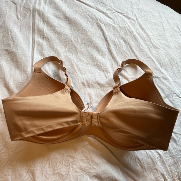 Victoria Secret Bra - Picture 2 of 5